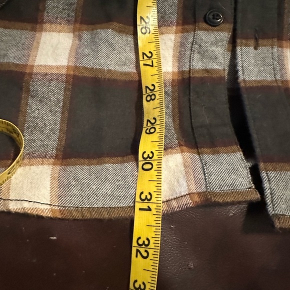 Volcom flannel - Picture 5 of 8